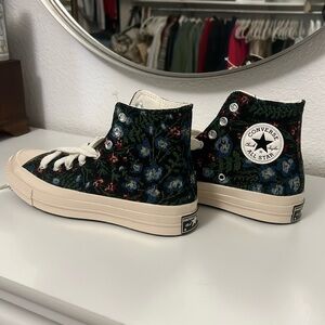 Floral converse